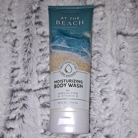 Bath And Body Works At The Beach Moisturizing Body Wash New - Picture 2 of 3